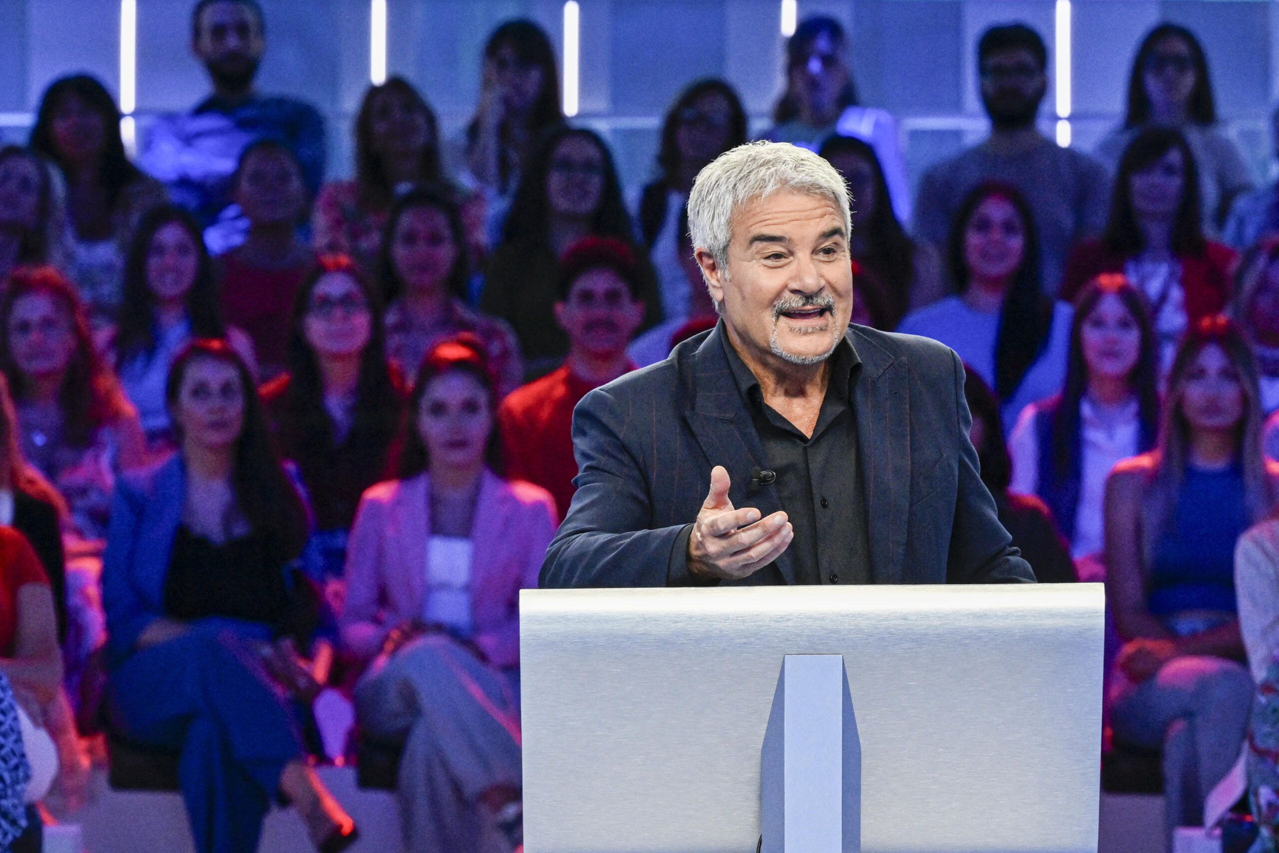 per il conduttore e doppiatore romano il futuro in rai 232 incerto e ancora tutto da scrivere