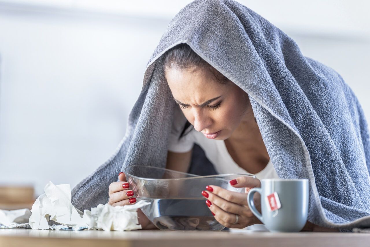 un rimedio tramandato da generazioni ma funziona ecco cosa dice la scienza sui fumenti e perch233 bisogna fare attenzione al vapore bollente