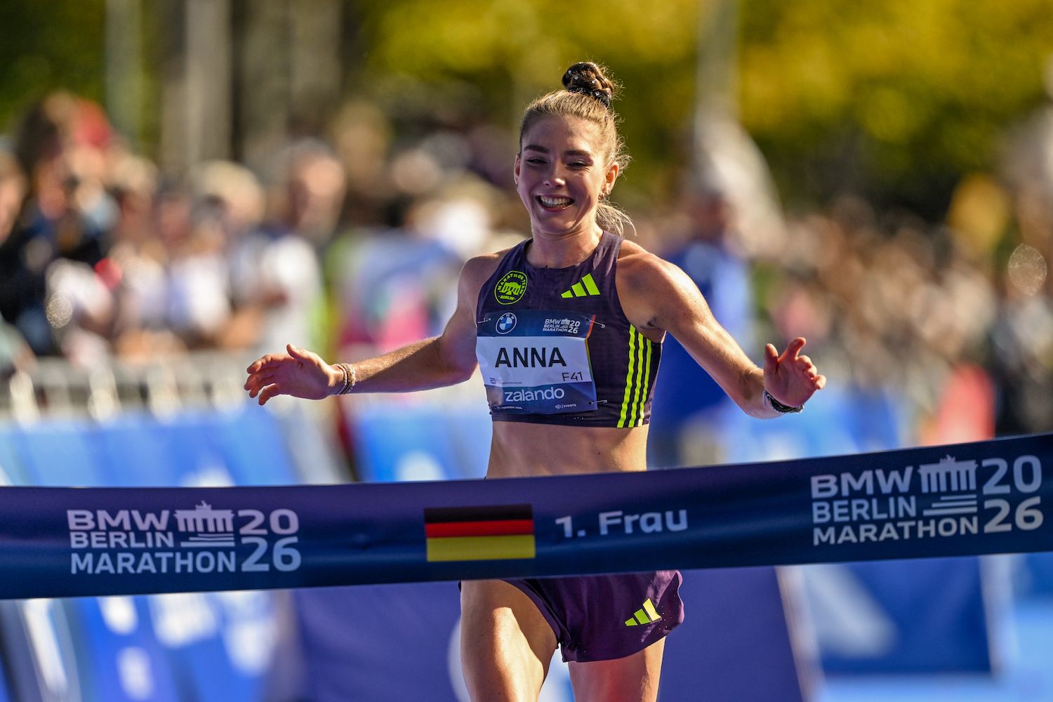 il racconto della 52170 berlin marathon dai trionfi etiopi alla sfida personale contro il sabotatore interiore lungo le strade della capitale