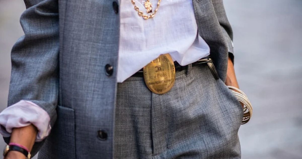 un gioiello tra i passanti 200 il momento delle cinture con fibbia tonda