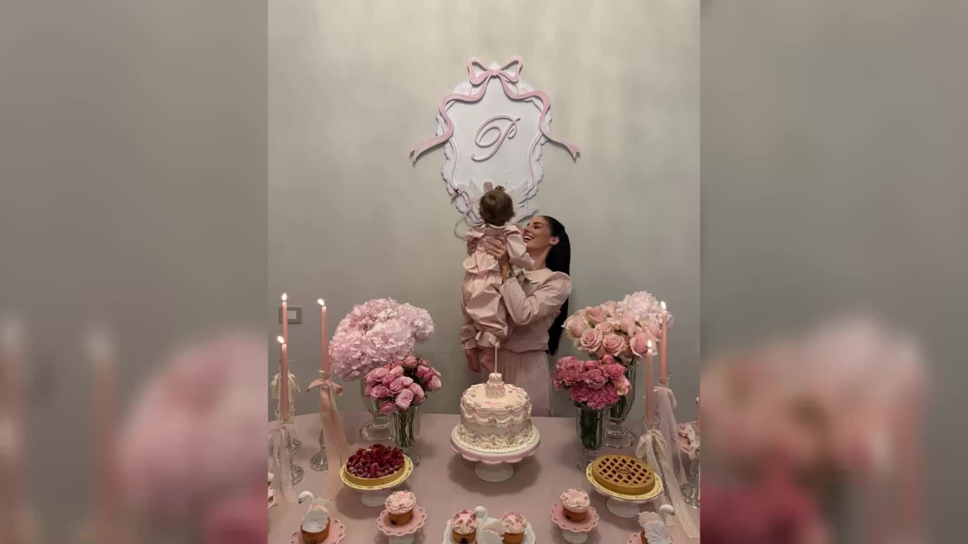 la figlia di giulia de lellis e tony effe compie un anno su instagram i ricordi della nascita e una dedica speciale dopo dodici mesi insieme