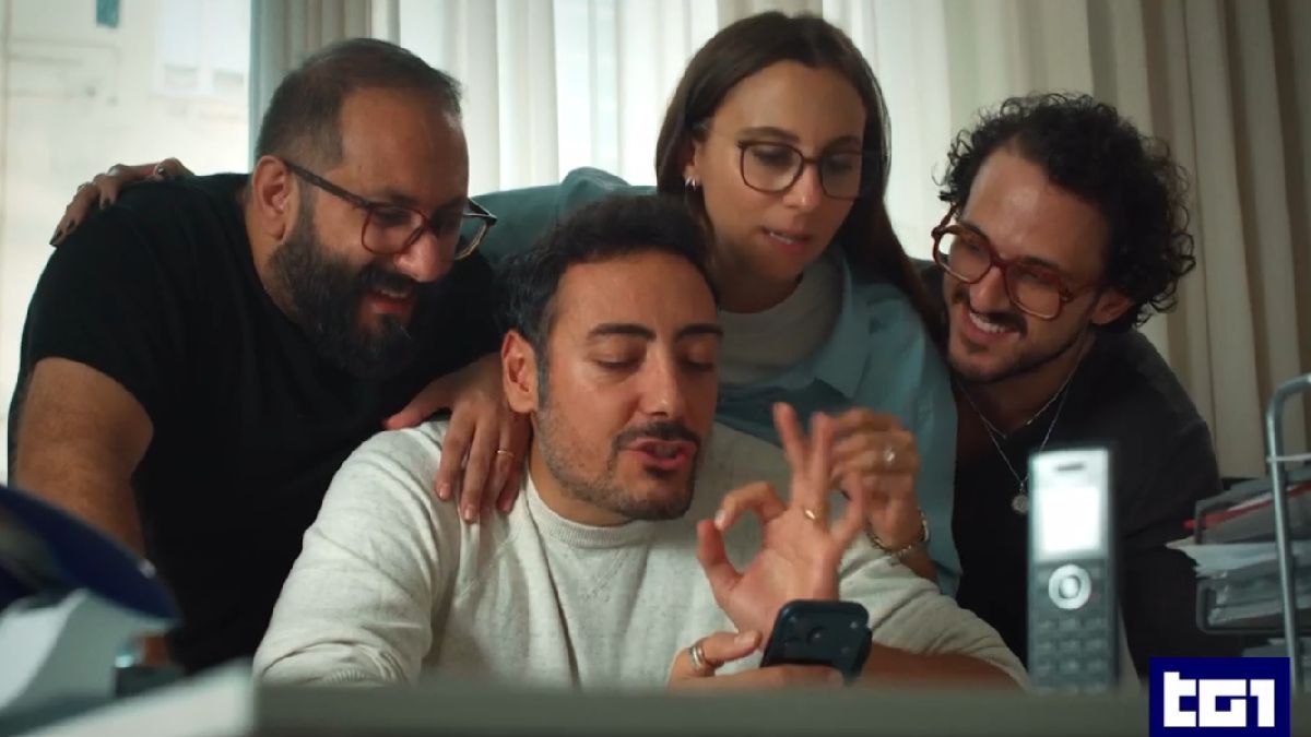 un annuncio pieno di ironia per uno dei gruppi comici pi249 amati
