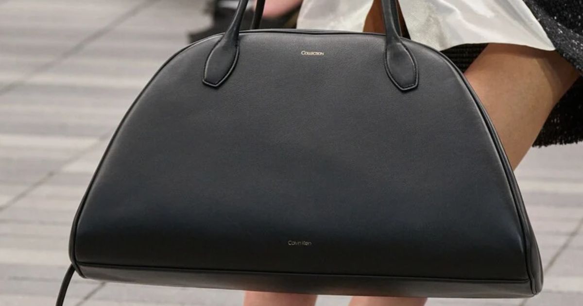 la moda ha trovato la cura contro le borse minuscole 232 la doctor bag e non ha controindicazioni