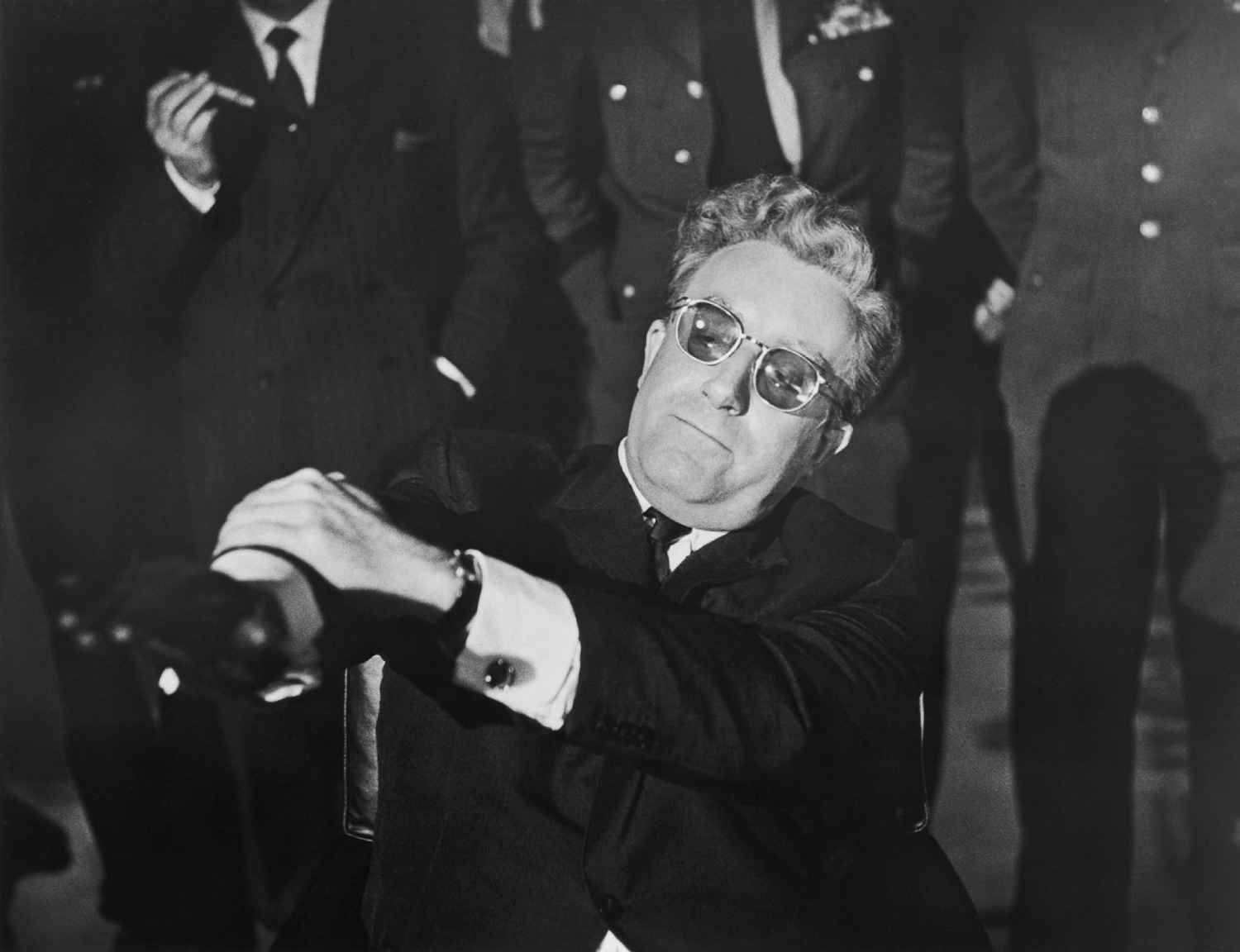 girato nel 1964 ma attualissimo il capolavoro con peter sellers torna in sala il 12 13 e 14 ottobre in versione restaurata