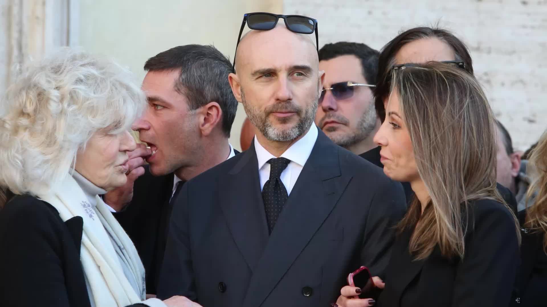 il primogenito di eleonora giorgi e la moglie serena meriggioli aspettano una bambina in arrivo a dicembre il suo nome sar224 eleonora come la nonna160