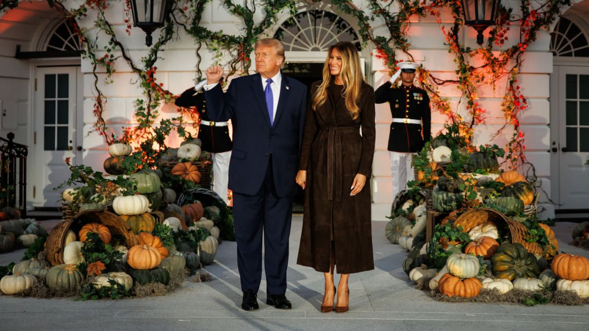 tanti bambini ospiti dei trump per il tradizionale dolcetto o scherzetto ma negli stati uniti le paure vanno ben oltre la notte delle streghe e dei fantasmi