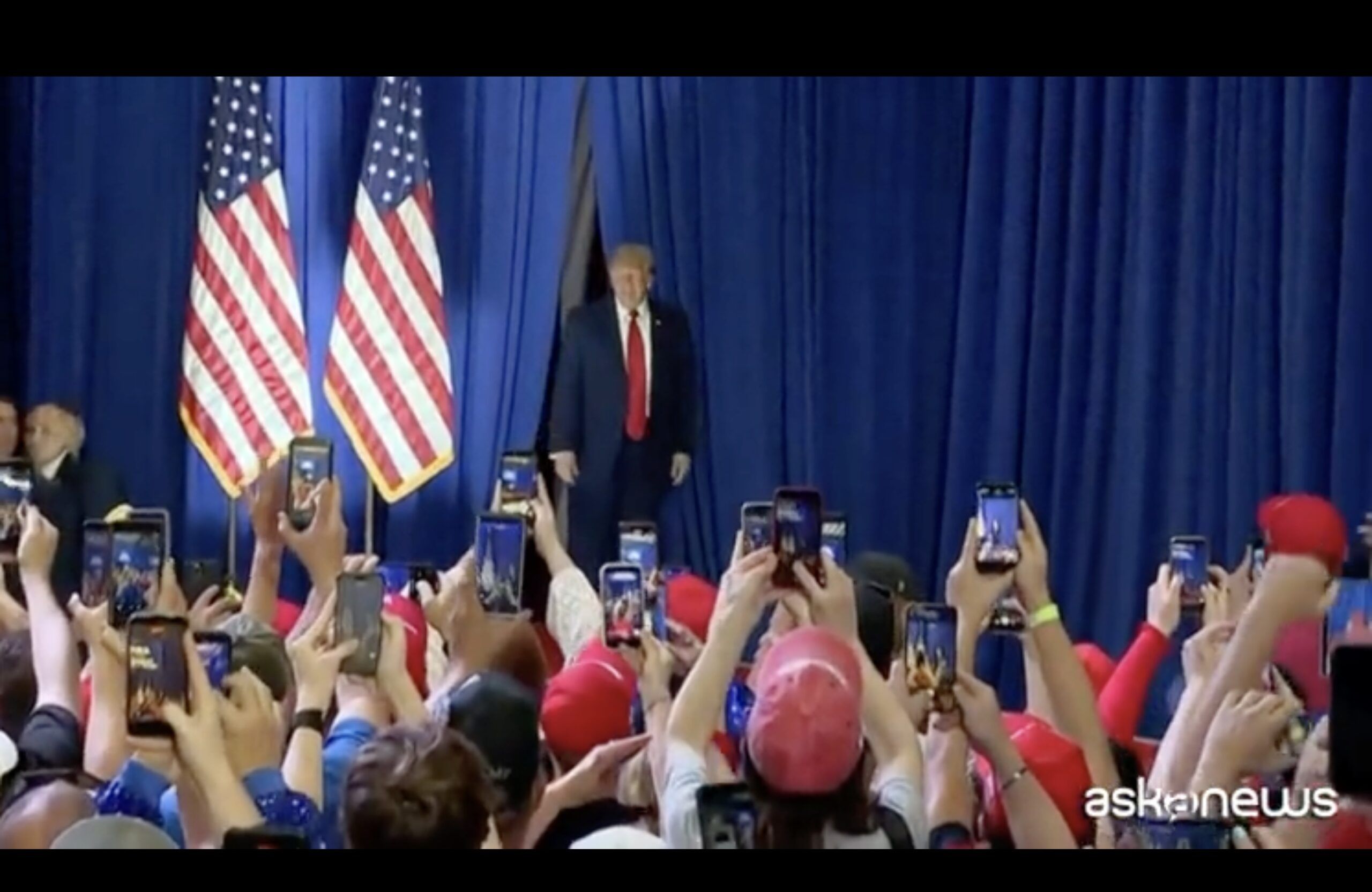 trump contro lebron james e il basket femminile non rispettano l inno